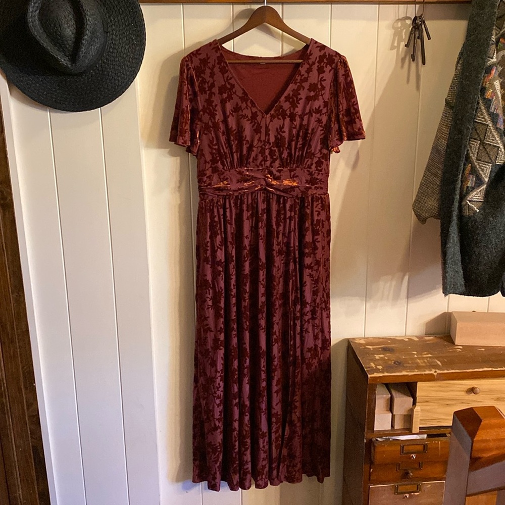 Copper Floral Velvet Dress